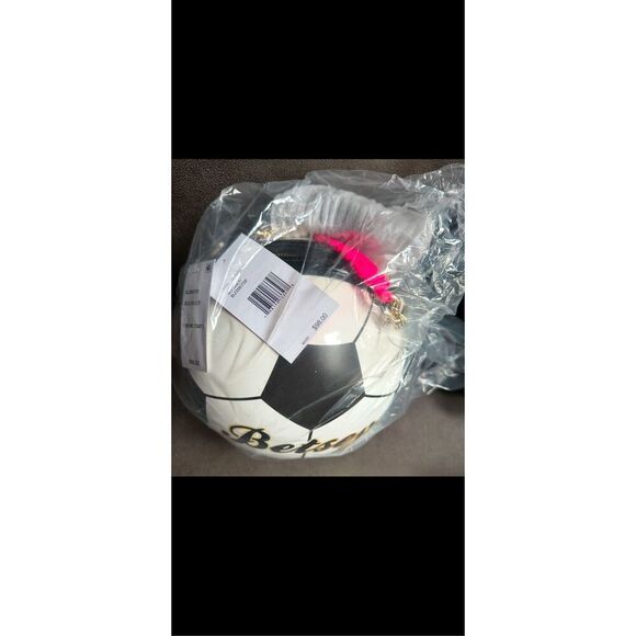 Betsy Johnson Crossbody soccer ball pocketbook . NWT ￼Size of real soccer ball . - Picture 9 of 15